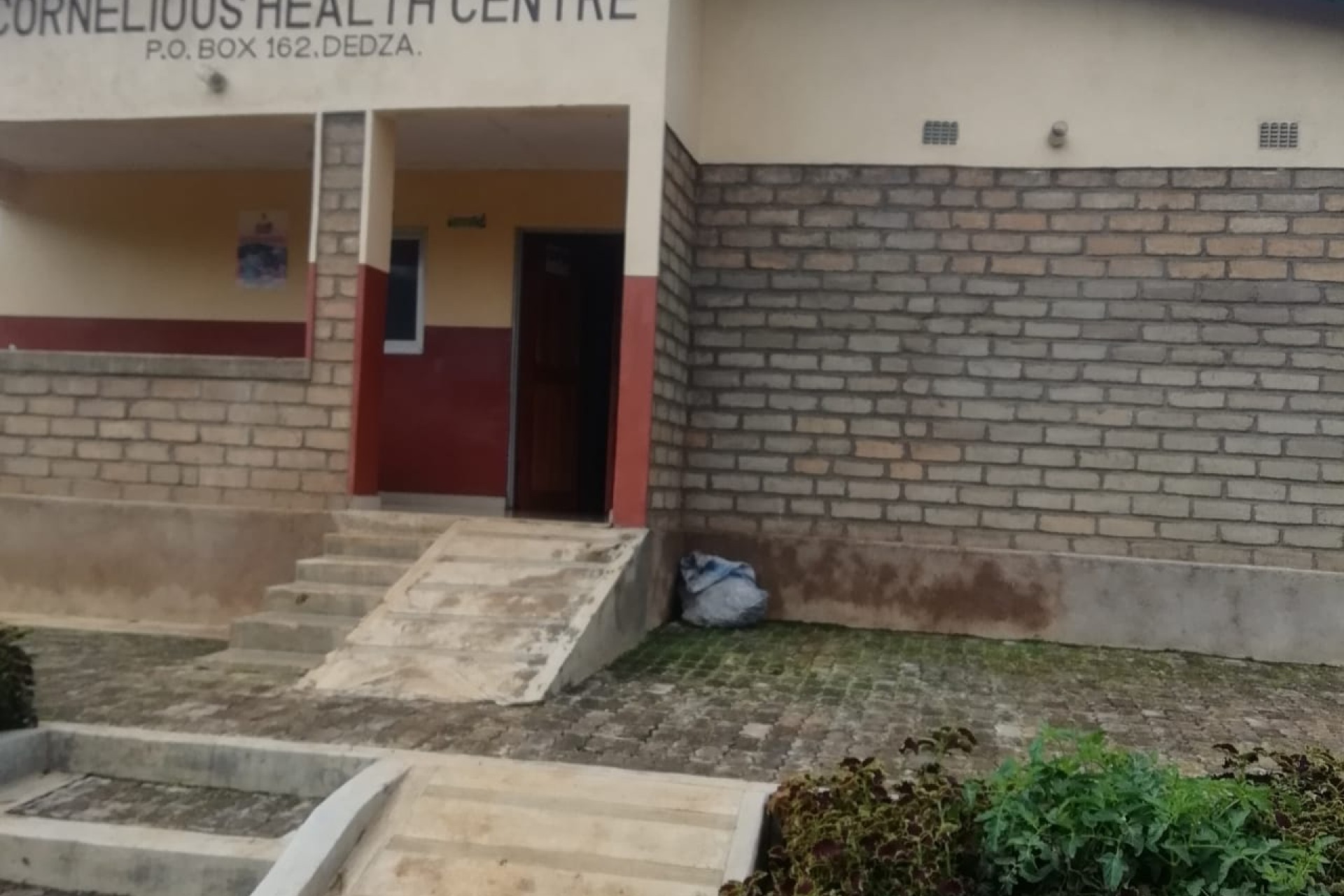 L'energia solare per creare migliori condizioni di salute e sicurezza per la maternità in Malawi